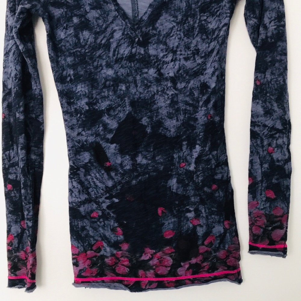 Free People Top - Picture 3 of 5